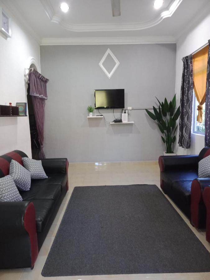 Homestay Tok Abah Kuala Besut Bagian luar foto